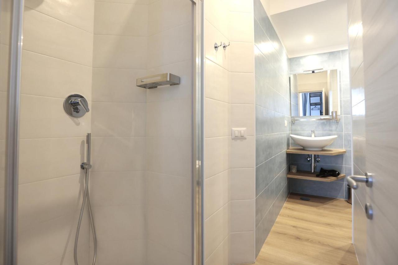 AnGiò holiday rooms Napoli Esterno foto