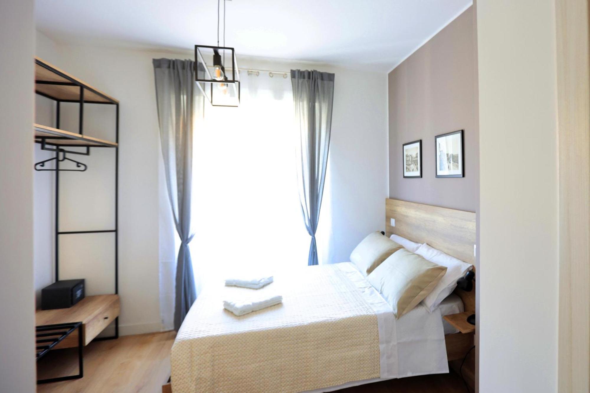 AnGiò holiday rooms Napoli Esterno foto