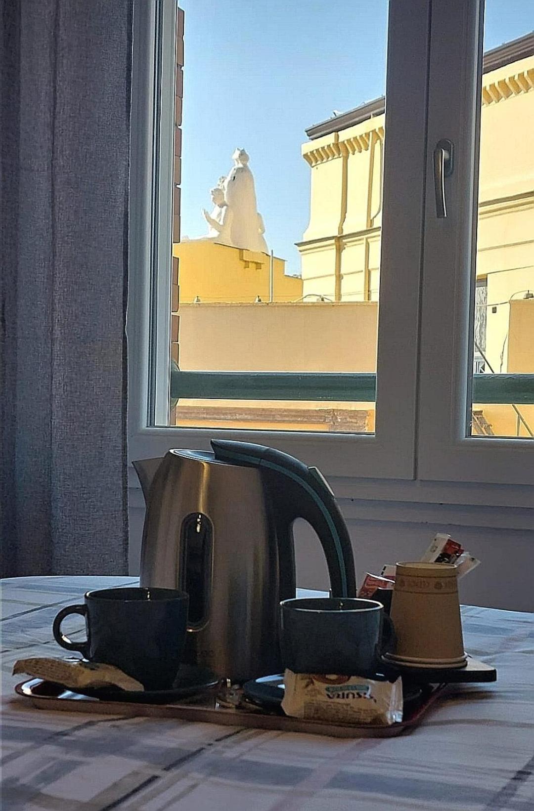 AnGiò holiday rooms Napoli Esterno foto