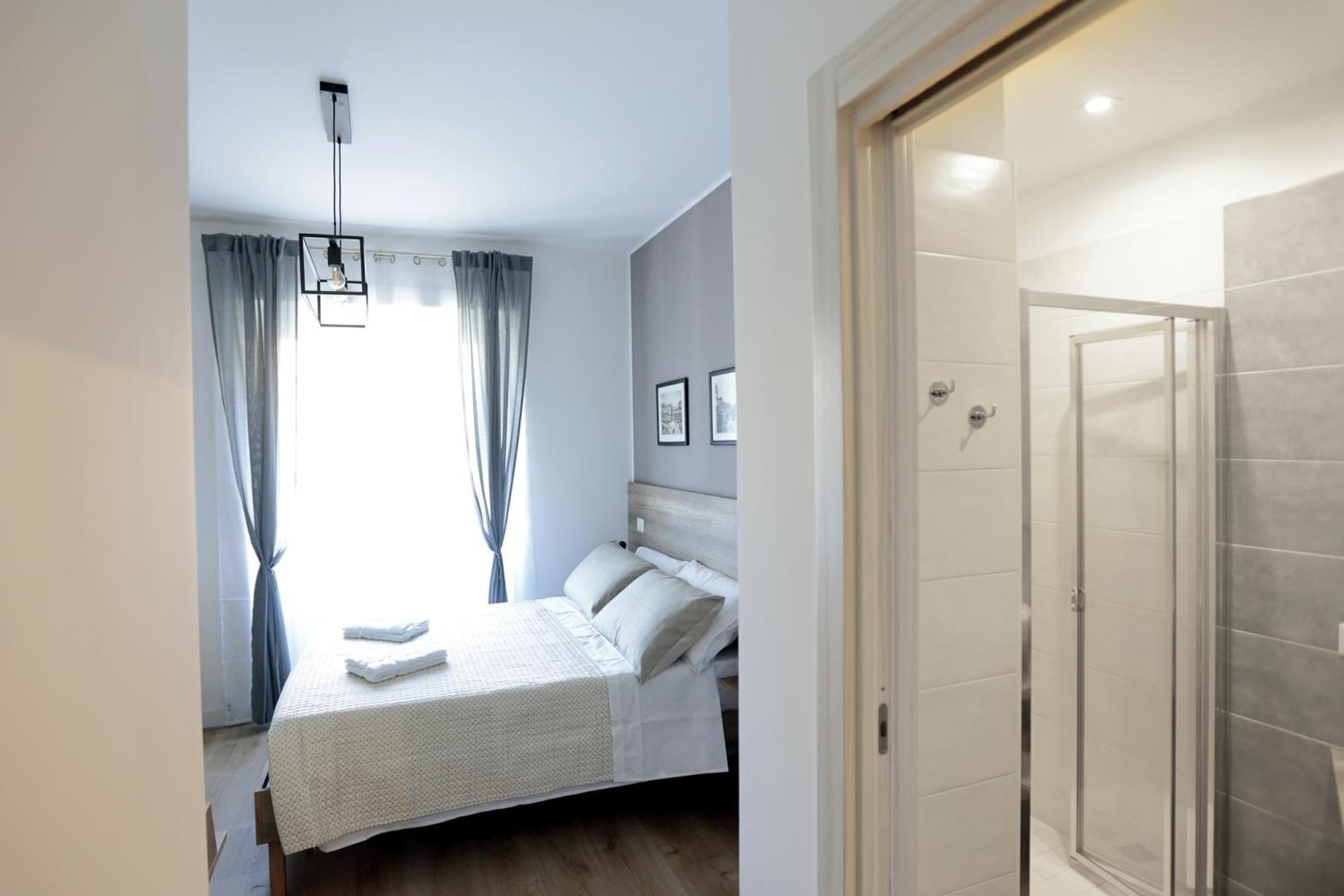 AnGiò holiday rooms Napoli Esterno foto
